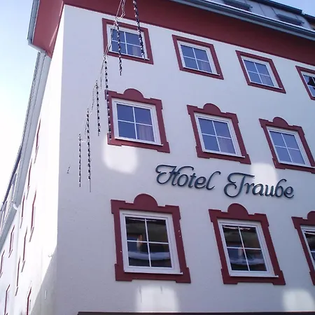 Traube Hotell 3*
