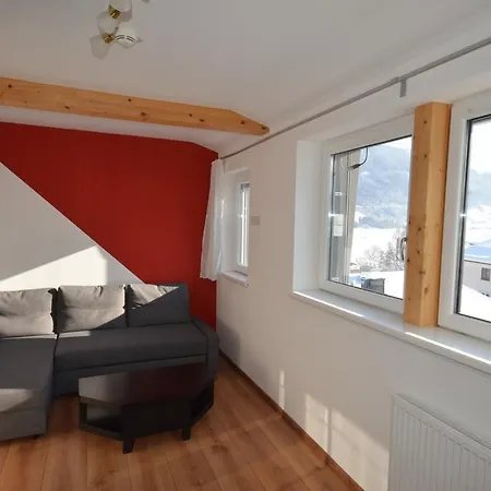 トラウベ ホテル 3*